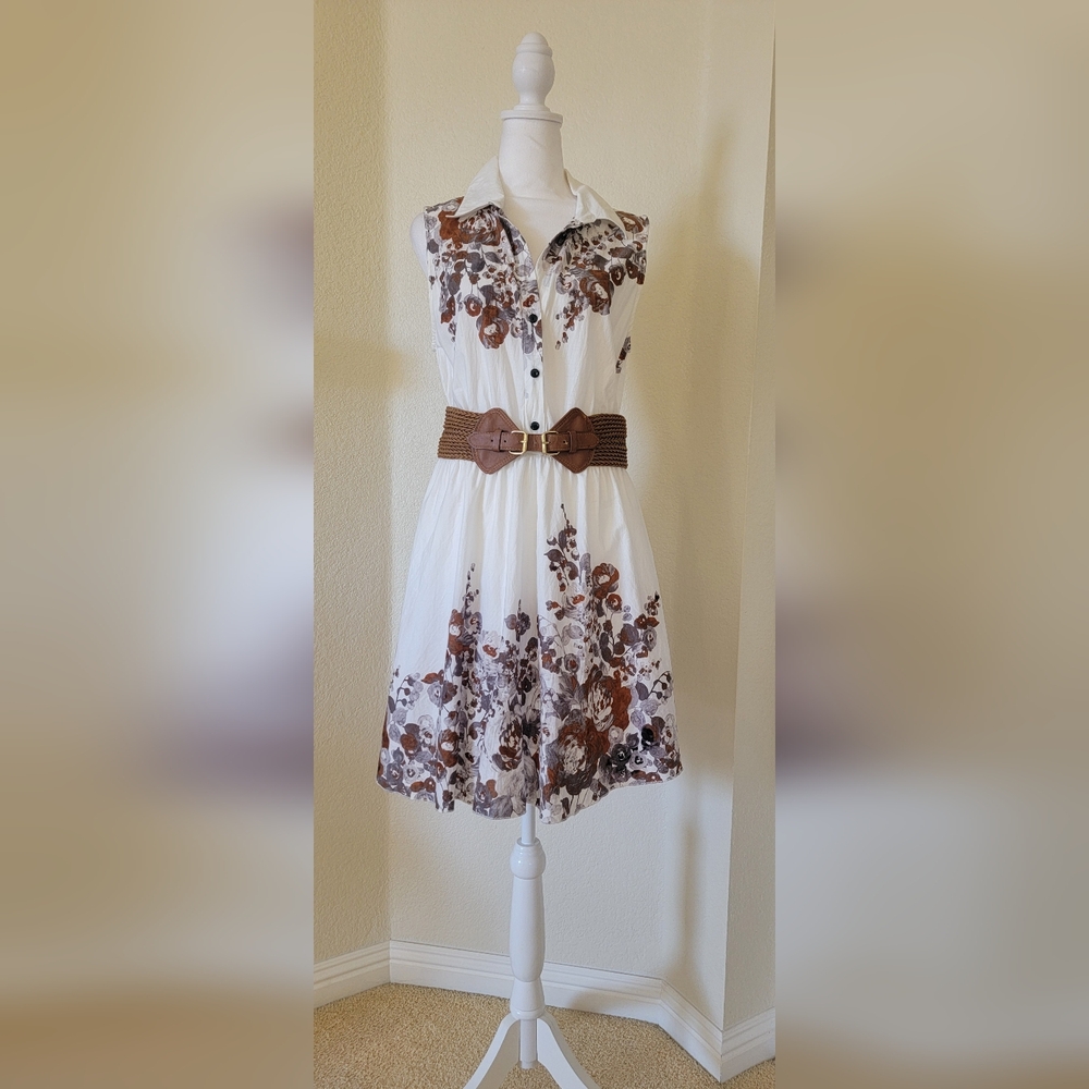 Baileyblue Floral White and Brown Dress , Size Large